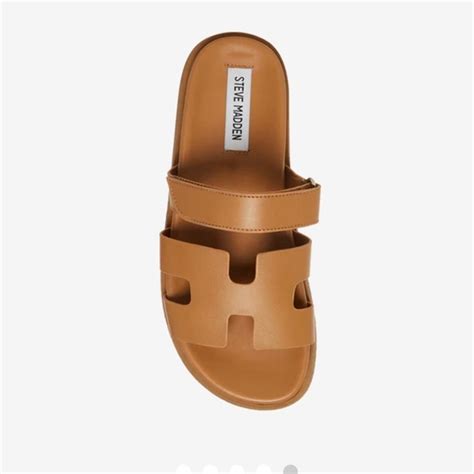 steve madden hermes chypre dupe|hermes oasis sandals outfit.